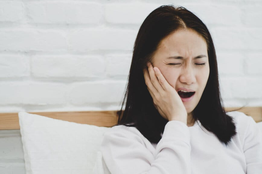 Góc nhìn khoa học - Tại sao lại cắn vào lưỡi