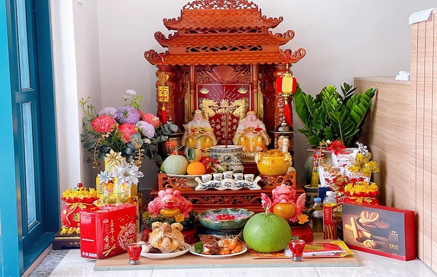Cách bài trí bàn thờ Thần tài đúng